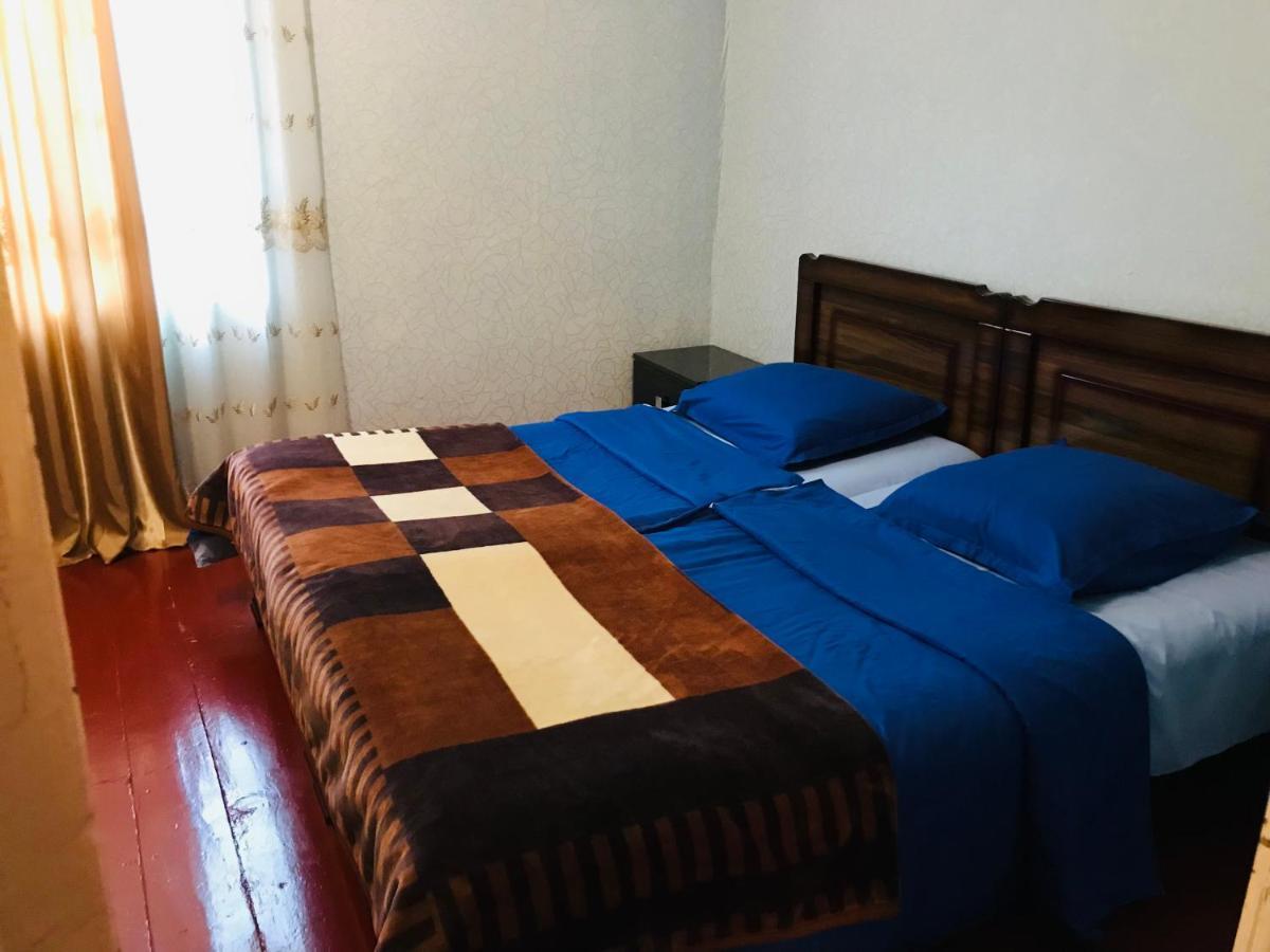 Butichi Guest House Chiatura Ngoại thất bức ảnh