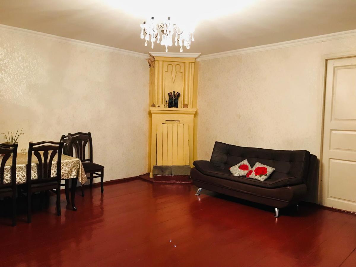Butichi Guest House Chiatura Ngoại thất bức ảnh